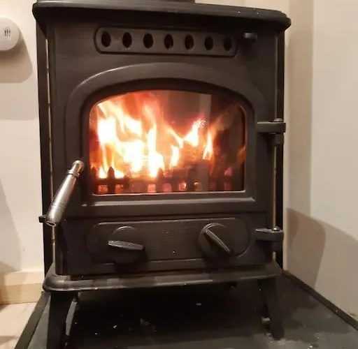 Cosy Near Lough Hyne 斯奇博瑞恩